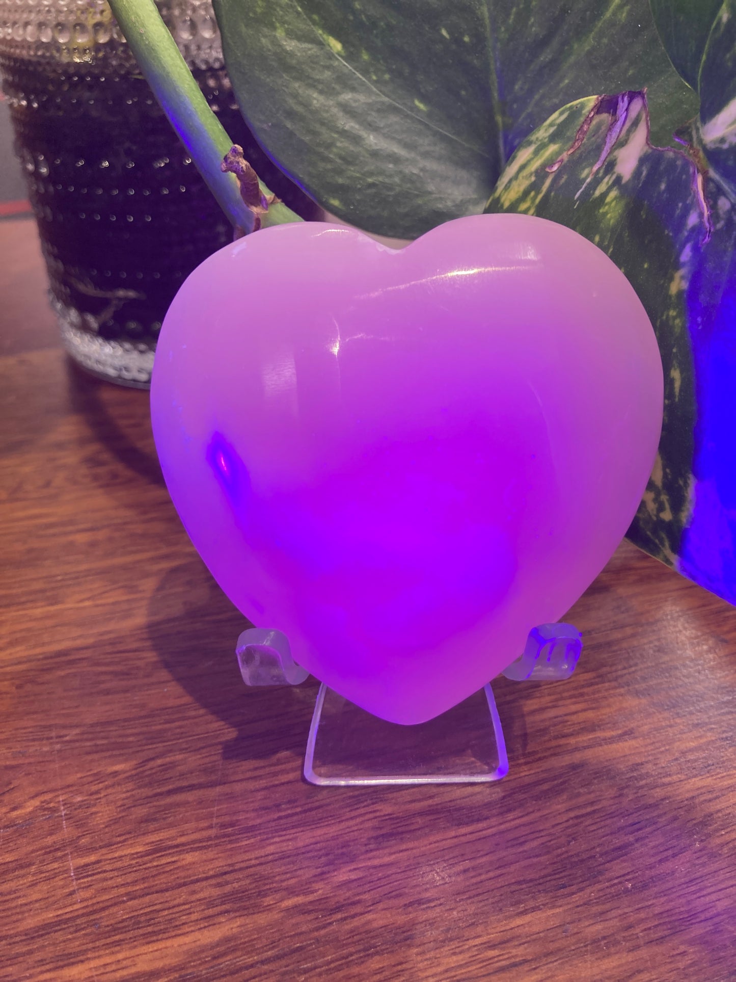 Mangano Calcite Heart