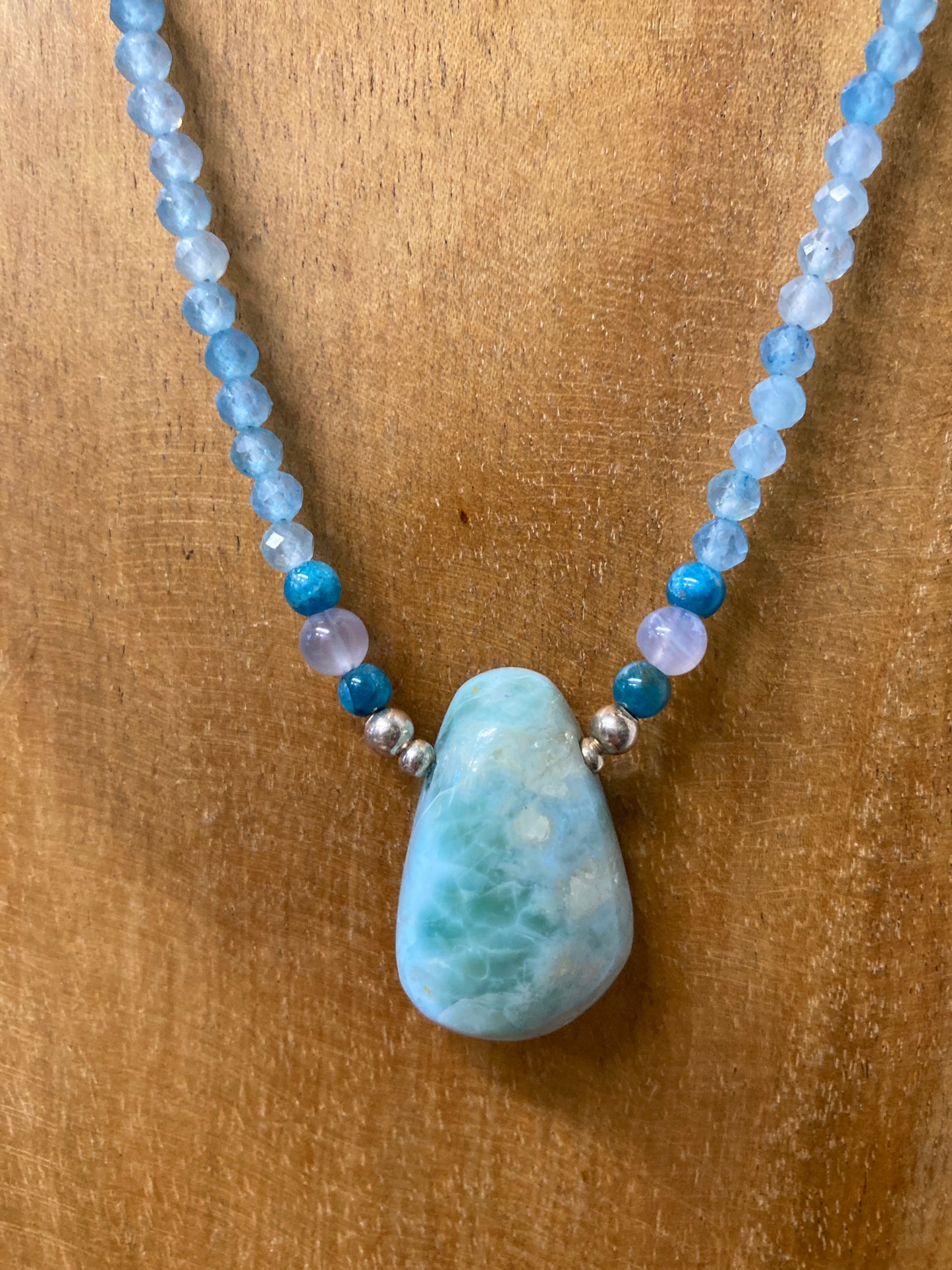 Larimer Necklace