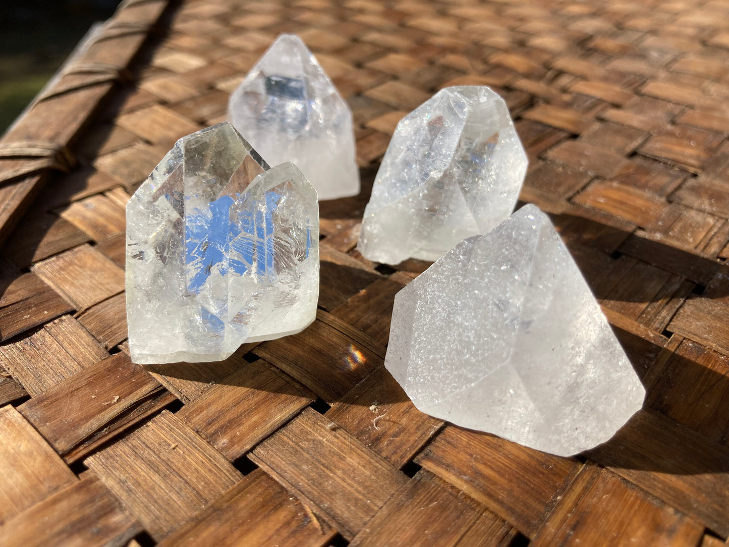 Apophyllite Points