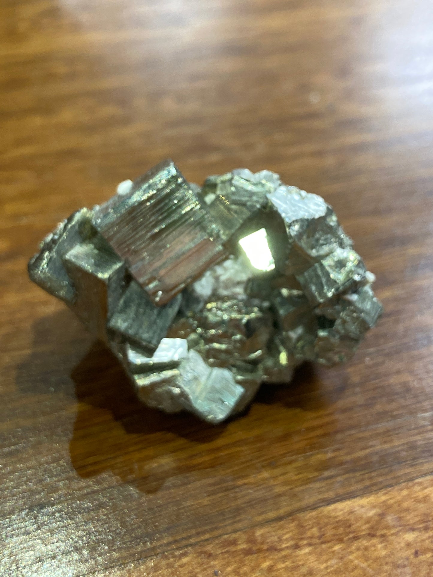 Pyrite cubular