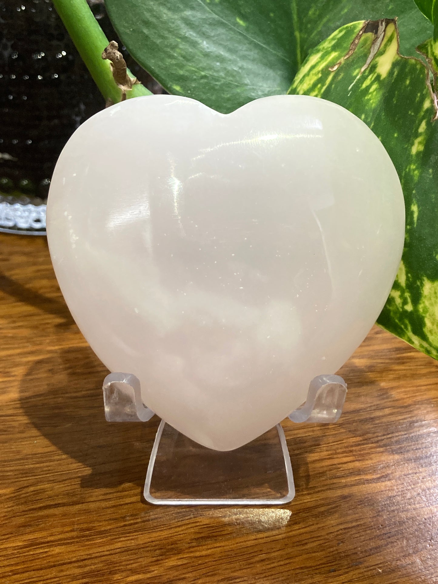 Mangano Calcite Heart
