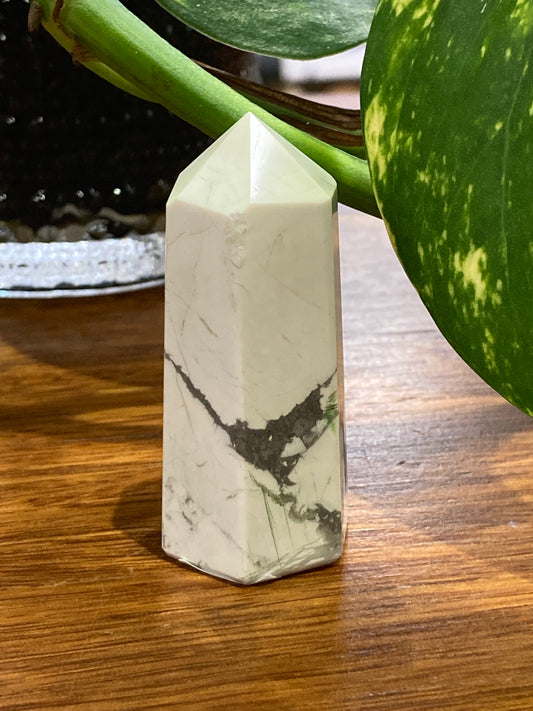 White Howlite Generator