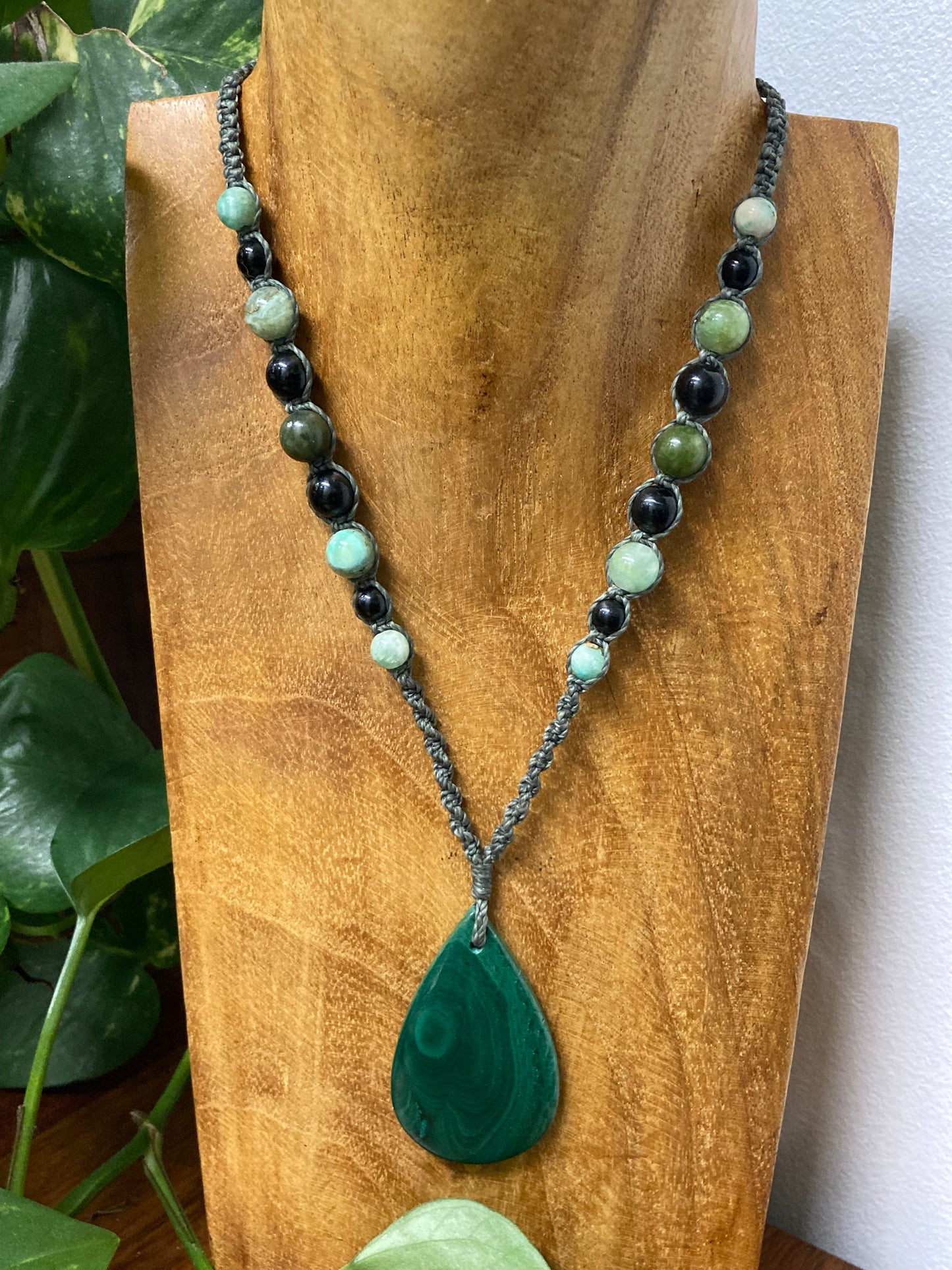 Malachite Macrame Necklace