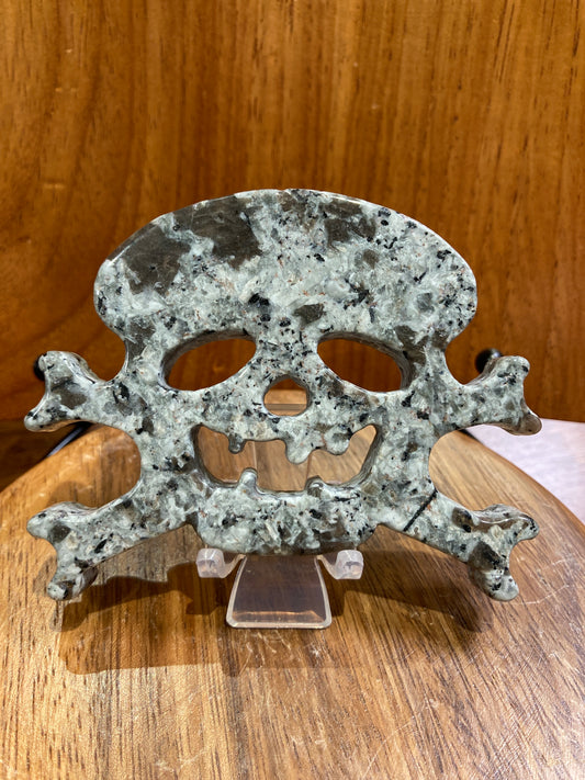 Yooperlite Skull & Crossbones