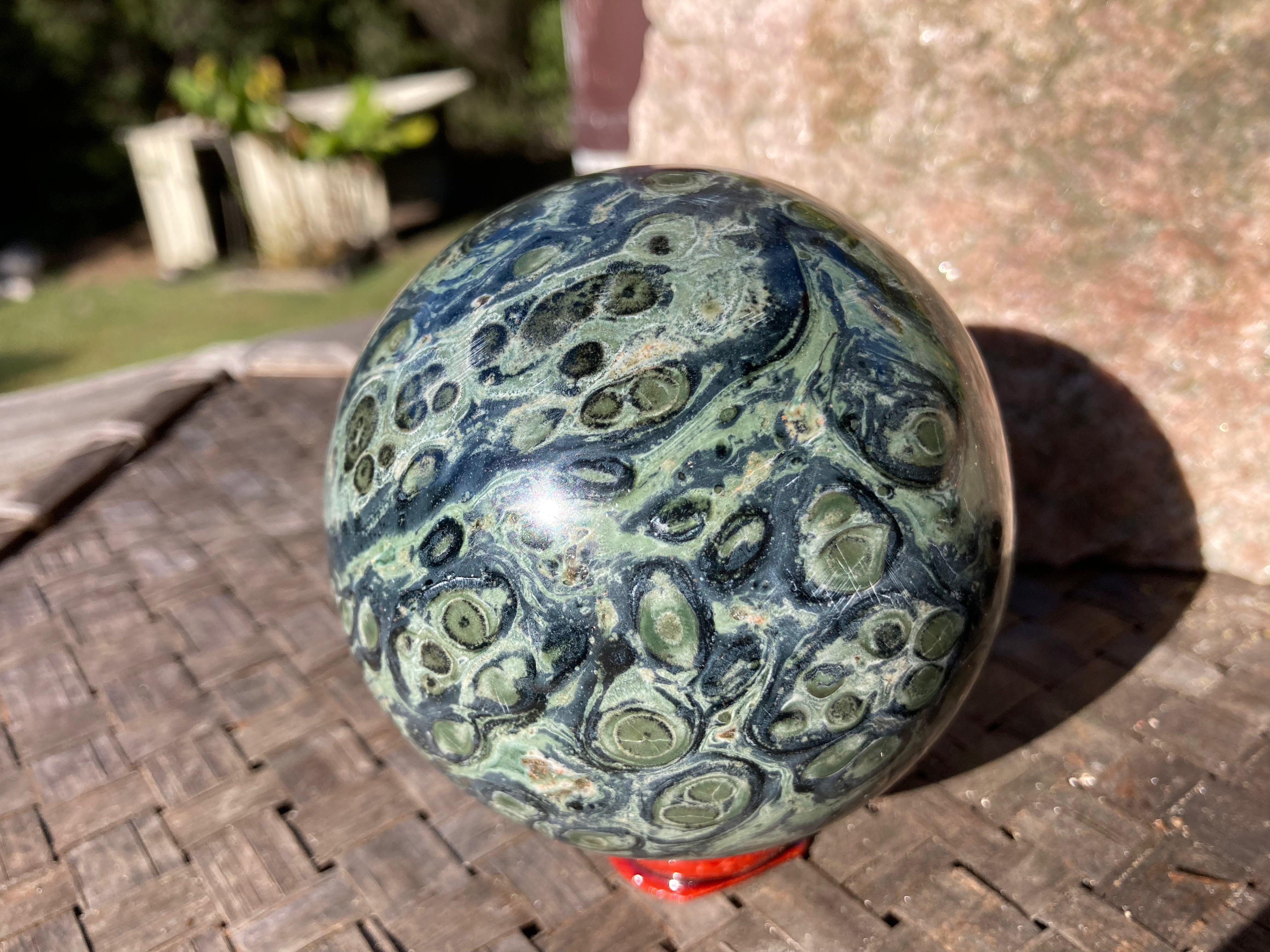 Kambaba Jasper Sphere – Magically Eccentric